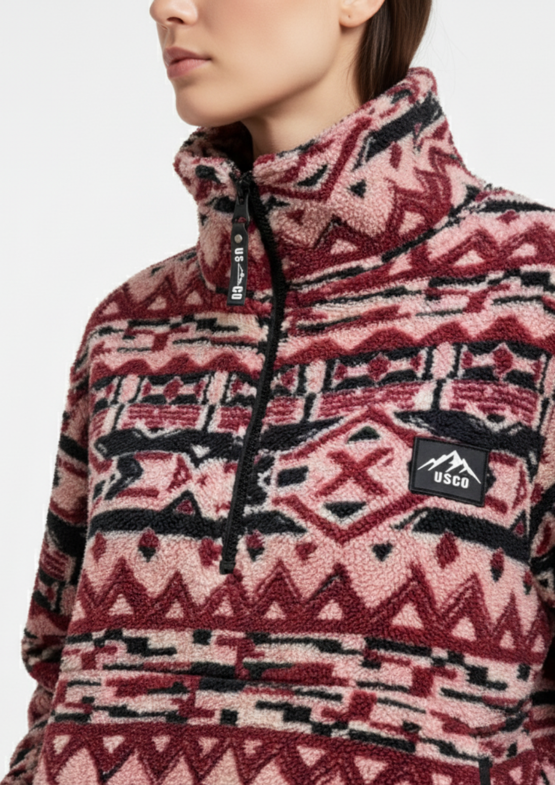 Fleece The Trek in Berry Aztec